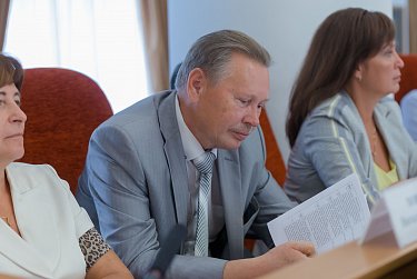 Более полусотни проектов принято  